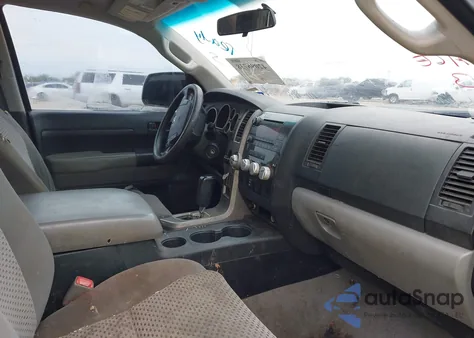 2010 Toyota Tundra Grade 4.6L V8 from USA, damaged, VIN 5TFEM5F14AX012281